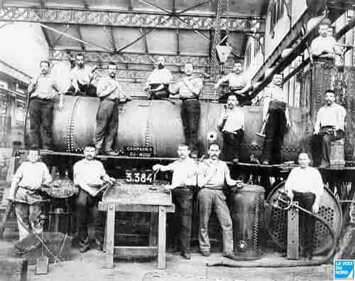 atelier des cuves de locomotives vapeur