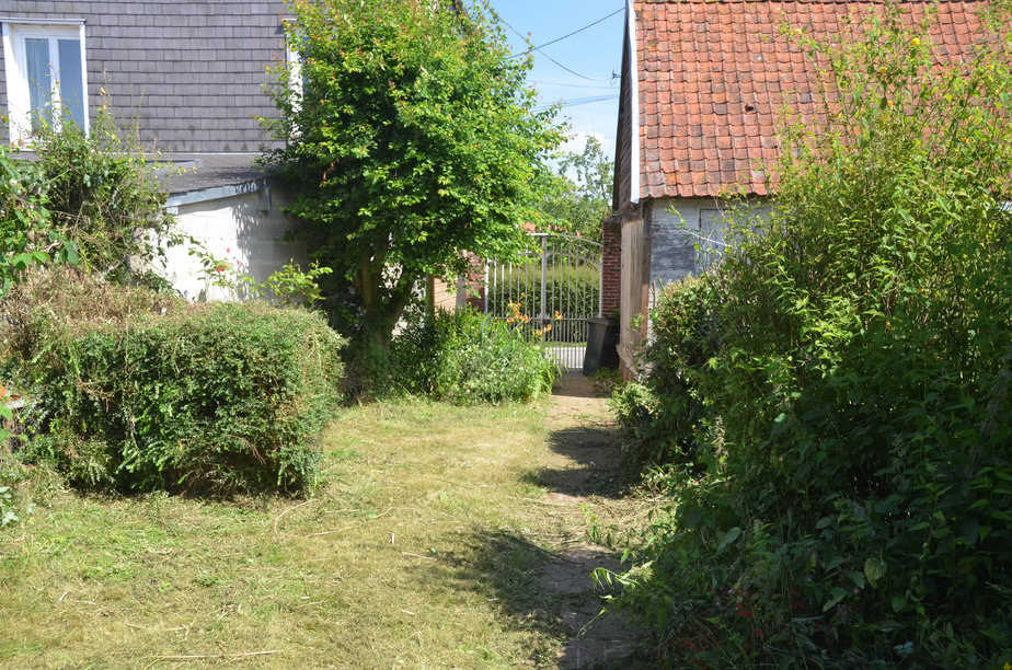 L’attribut alt de cette image est vide, son nom de fichier est cour-2018-500x331.jpg.